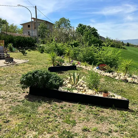 לינה וארוחת בוקר Casa Davina Atessa